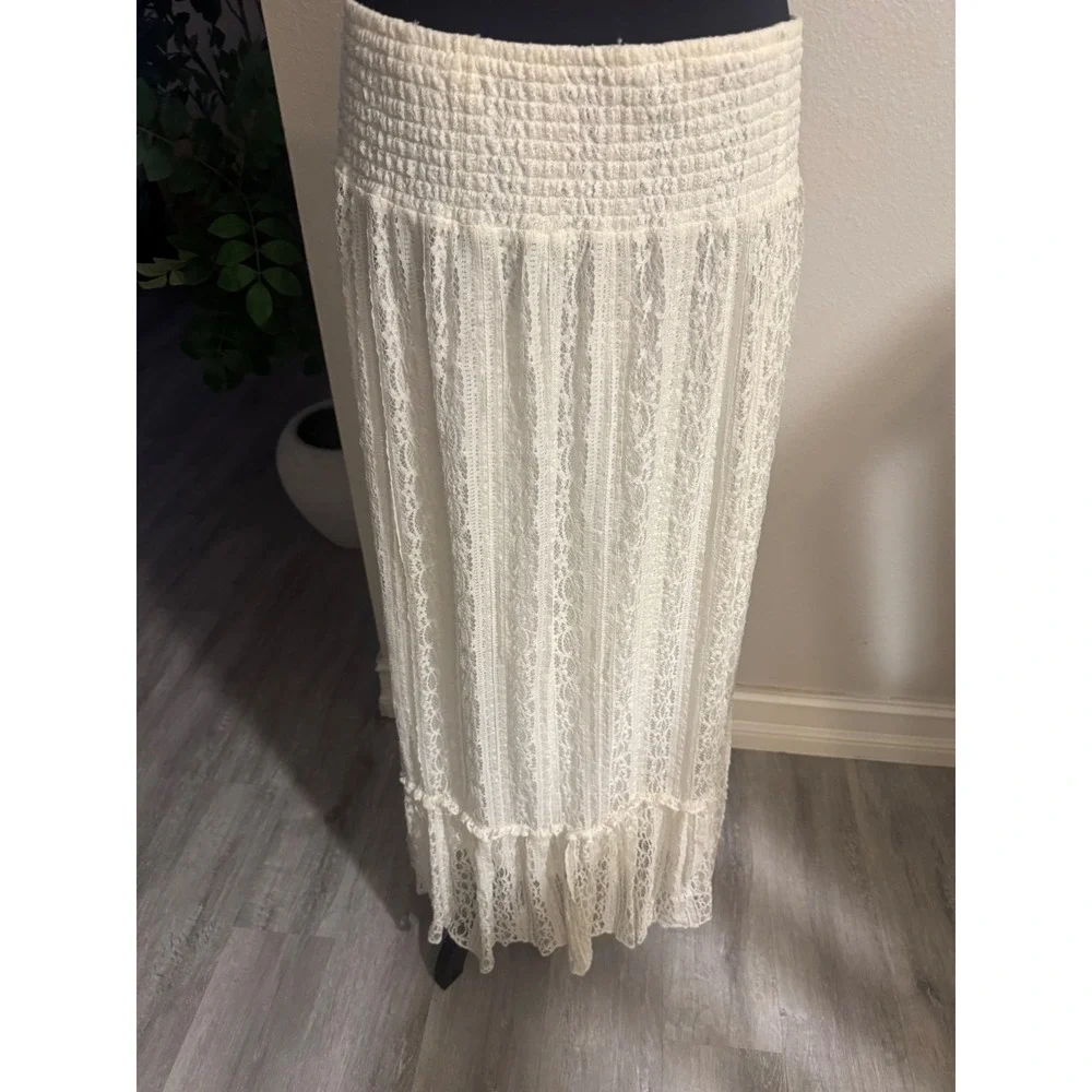 Allison Brittney White Lace Maxi Skirt Smocked Waist Tiered Ruffle Boho Large